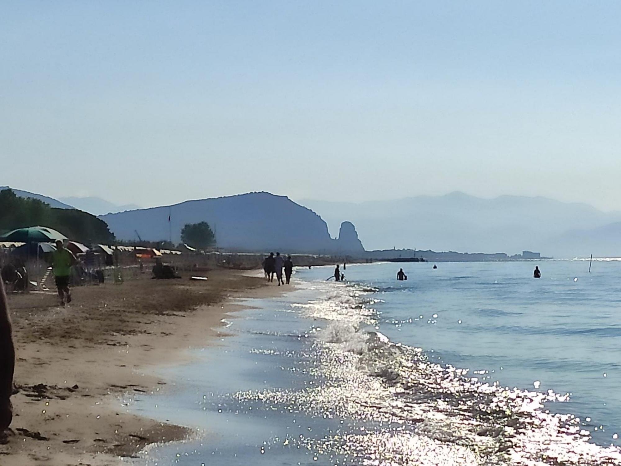 Regina Sul Mare Villa Terracina Bagian luar foto