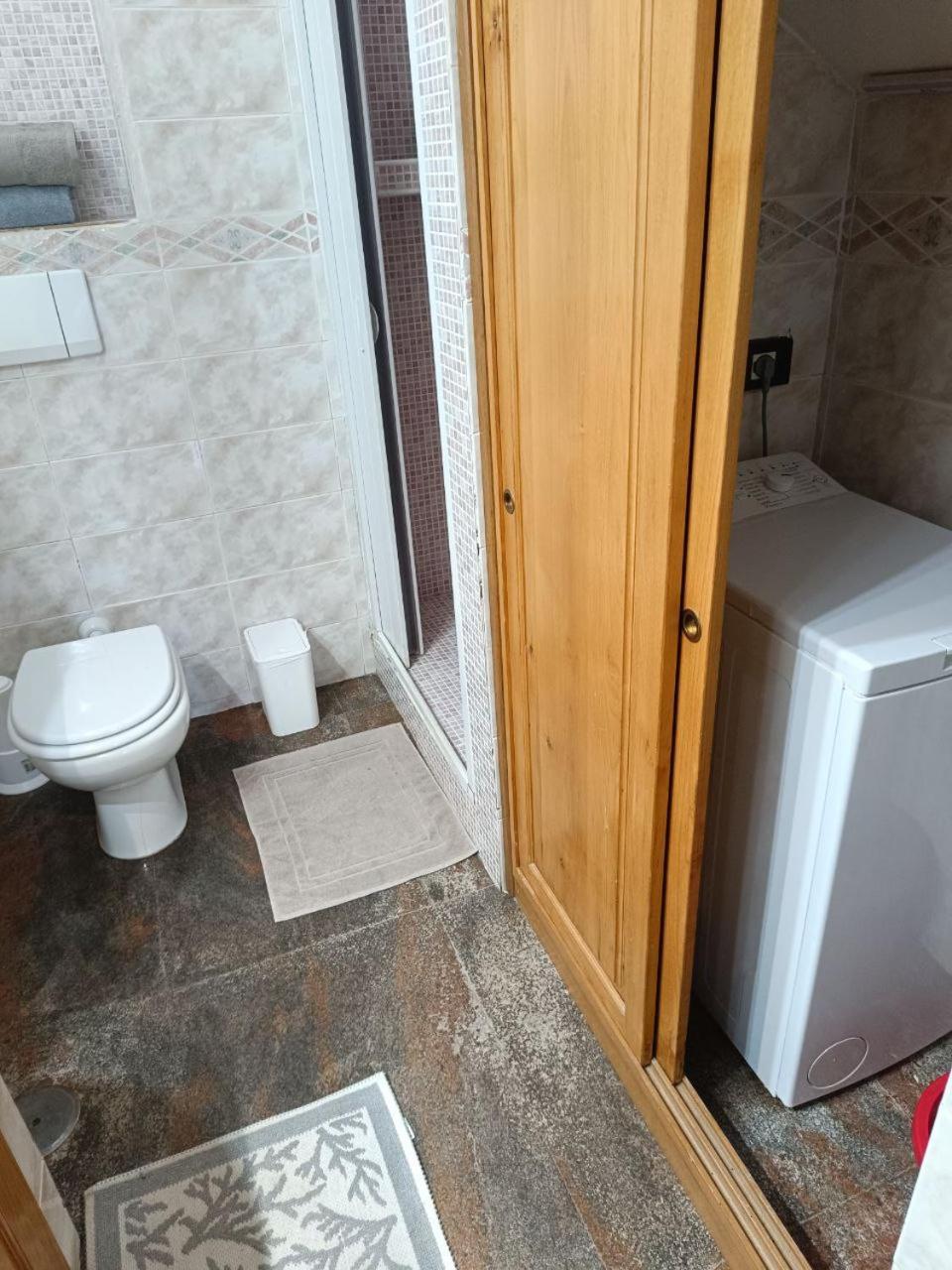 Regina Sul Mare Villa Terracina Bagian luar foto