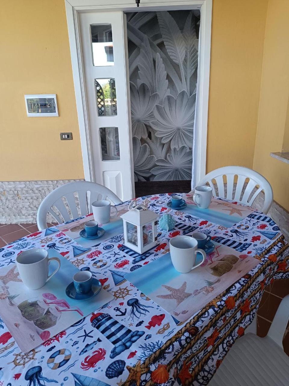 Regina Sul Mare Villa Terracina Bagian luar foto