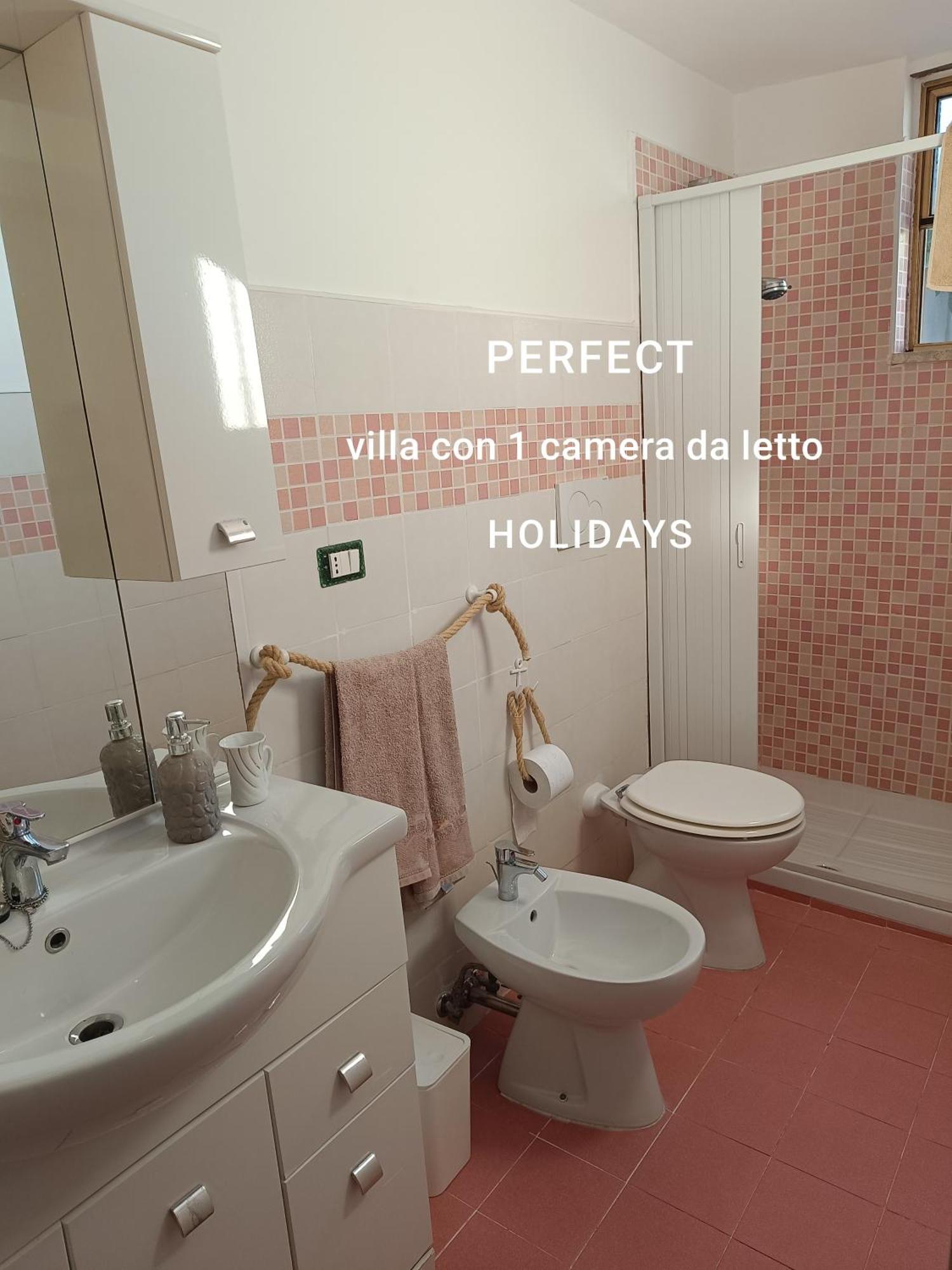 Regina Sul Mare Villa Terracina Bagian luar foto