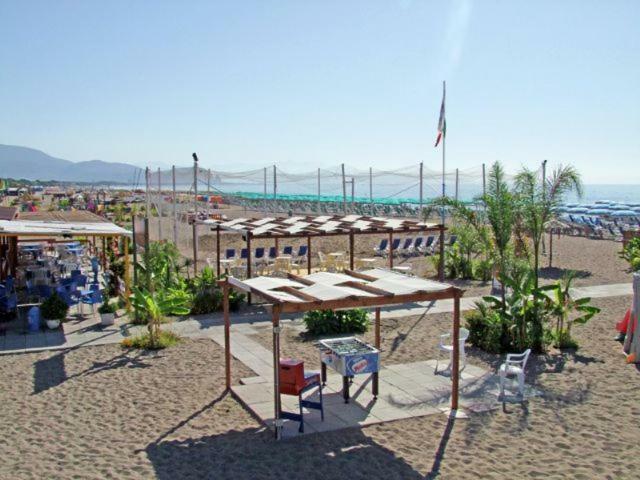 Regina Sul Mare Villa Terracina Bagian luar foto